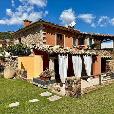 Villa Zippiri Is Molas بولا المظهر الخارجي الصورة