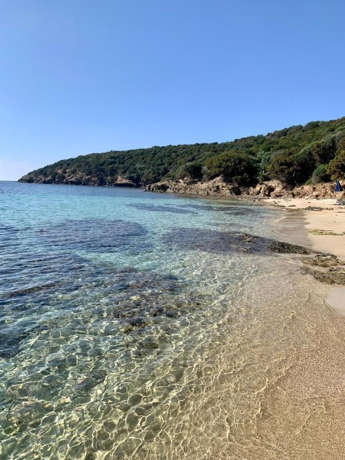 Villa Zippiri Is Molas بولا المظهر الخارجي الصورة