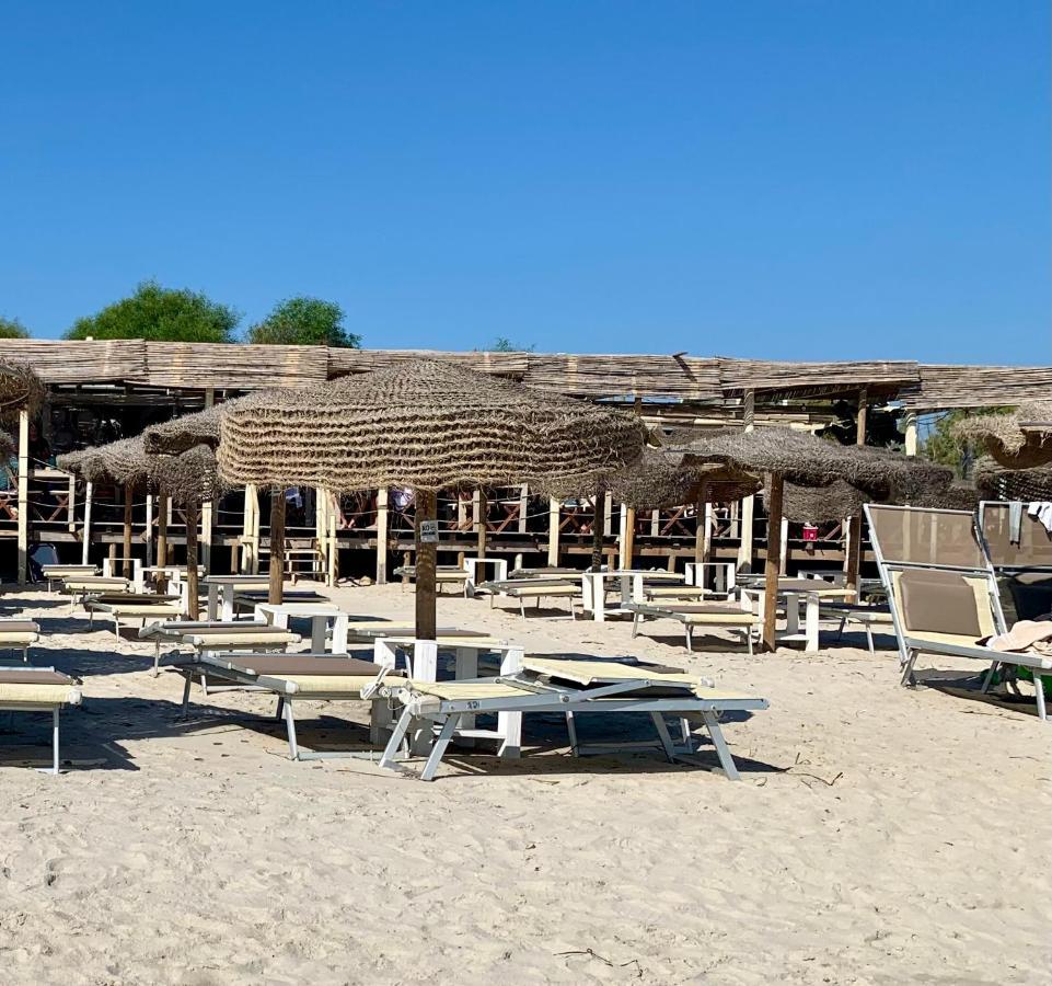 Villa Zippiri Is Molas بولا المظهر الخارجي الصورة