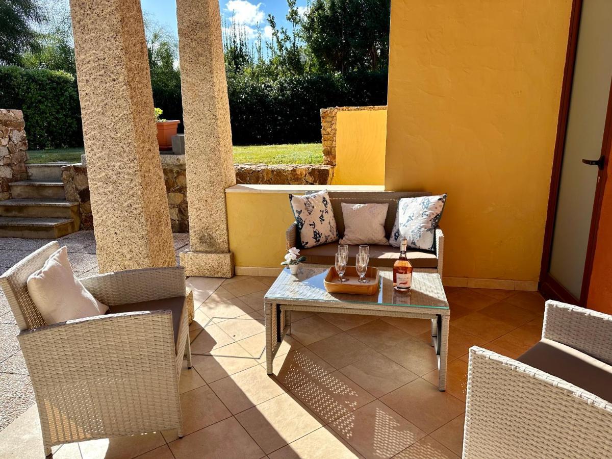 Villa Zippiri Is Molas بولا المظهر الخارجي الصورة