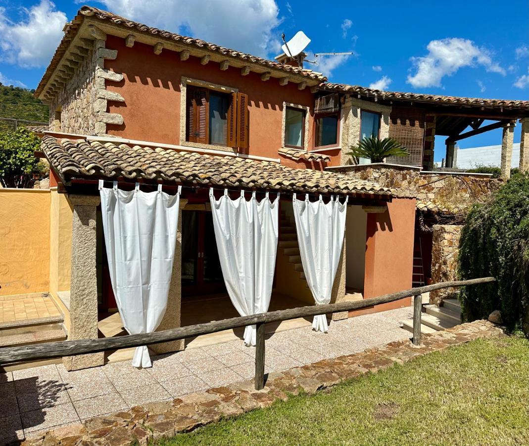 Villa Zippiri Is Molas بولا المظهر الخارجي الصورة