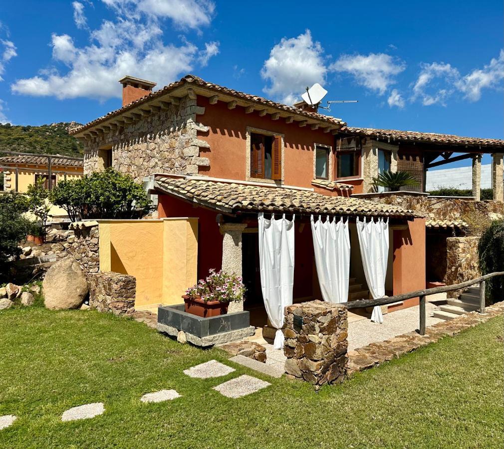 Villa Zippiri Is Molas بولا المظهر الخارجي الصورة